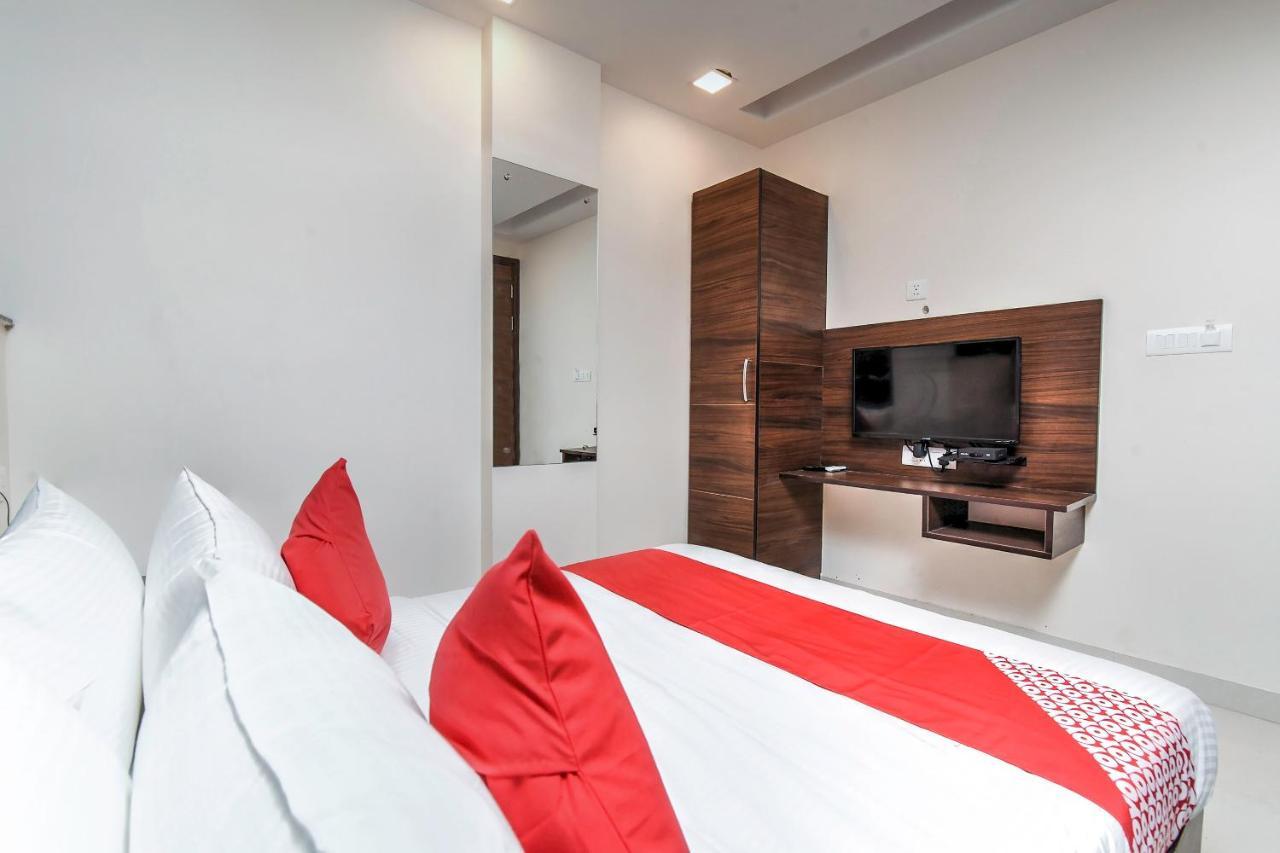 Oyo 79434 Hotel Green Villa Nagpur Exteriör bild