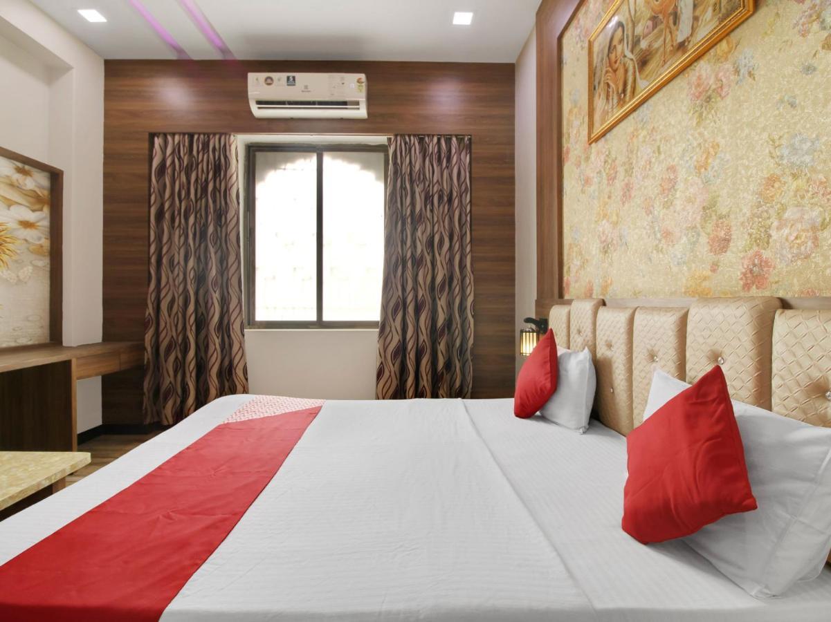 Oyo 79434 Hotel Green Villa Nagpur Exteriör bild