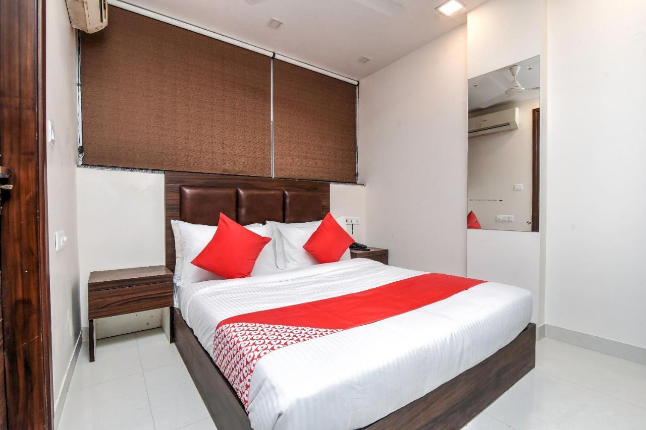 Oyo 79434 Hotel Green Villa Nagpur Exteriör bild